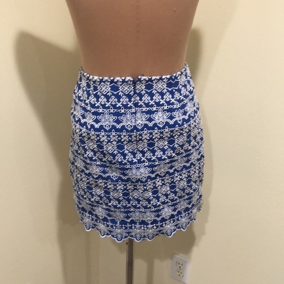 NWT Ann Taylor Skirt Size 4 Blue Embroidered Eyelet Scallop Hem High Waist Mini - Picture 4 of 9